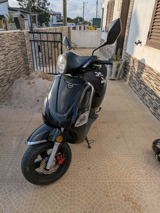 Vendo mota 50cc a funcionar perfeitamente