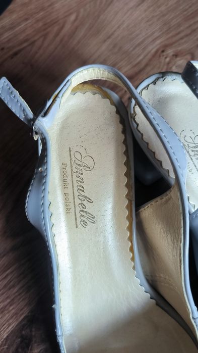 Sandały damskie Annabelle rozm 38