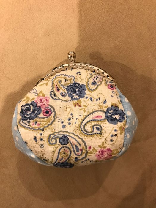Porta Moeda em tecido (novo)