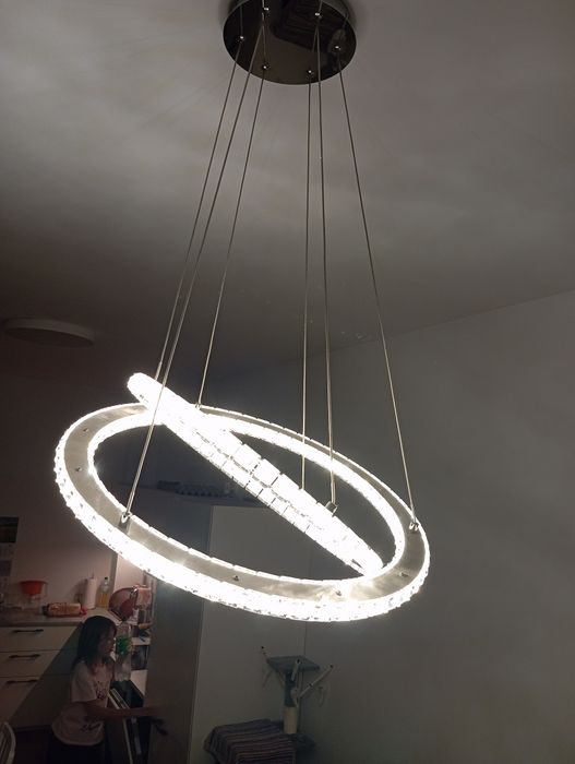 Sprzedam lampę wiszącą