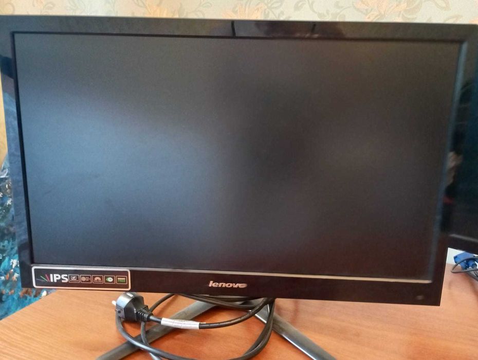 продам 3 монітори (LG, Samsung, Lemovo)