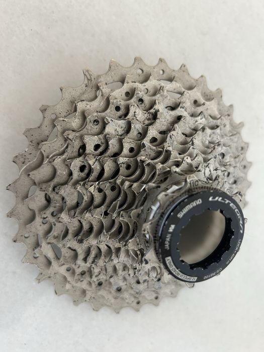 Cassete Shimano Ultegra 12s 11-34 com pouco uso