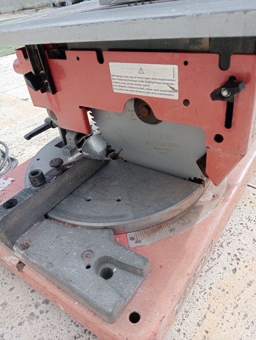 Serra circular de mesa (aluguer)