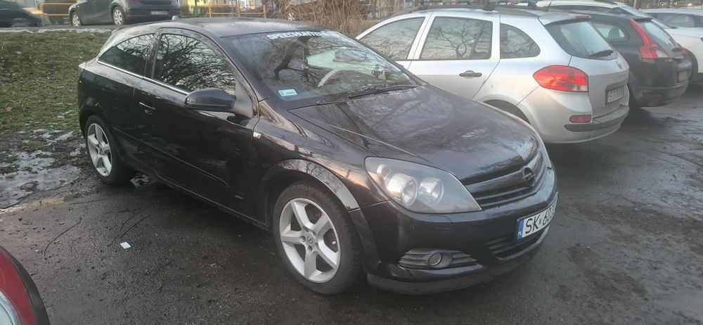 Opel Astra H GTC