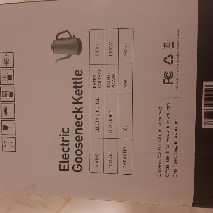 Чайник электрический для порувера и заваривания чая.