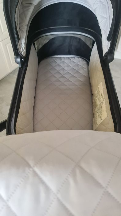 Wózek Venicci tinum 2.0 black 2w1 premium plus dodatki