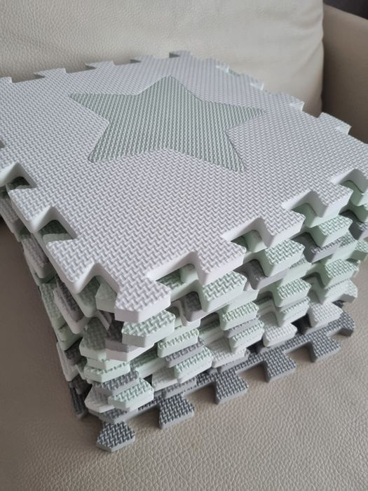 Mata piankowa puzzle 150x150 16szt szaro miętowe