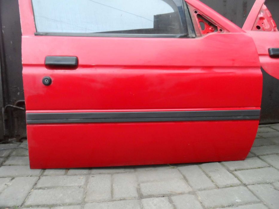 Двері передні або задні Ford Orion Mk3/Escort Mk5