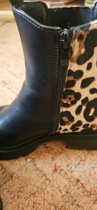 Sprzedam botki panterka
