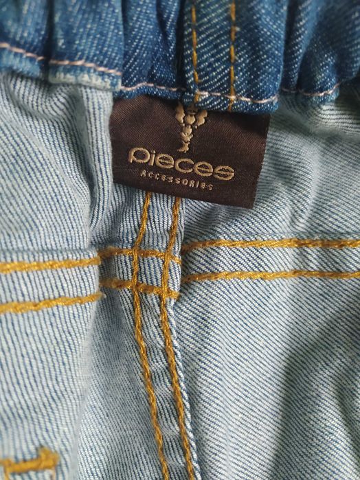 Spodnie jeansy na gumce 38/40