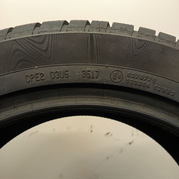 215/55R18 Continental ContiWinterContact Ts830p