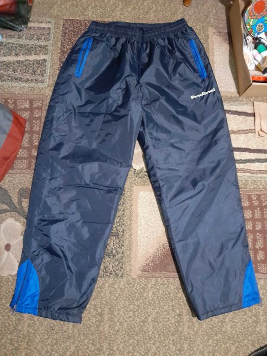 Штаны нейлоновые cпортивные/лыжные, непромокаемые, тёплые. ХL Новые.