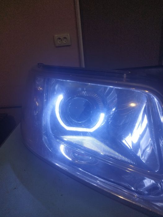 Лінзовані фари Т5 Multivan Caravelle VW T5