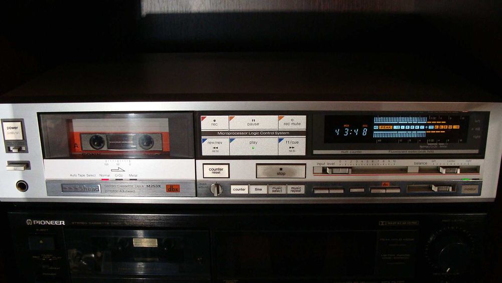 Продам магнитофон Technics RS-M253X