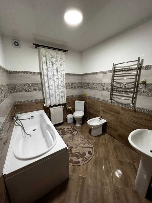 Продаж унікального будинку в серці Карпат- смт.Ворохта