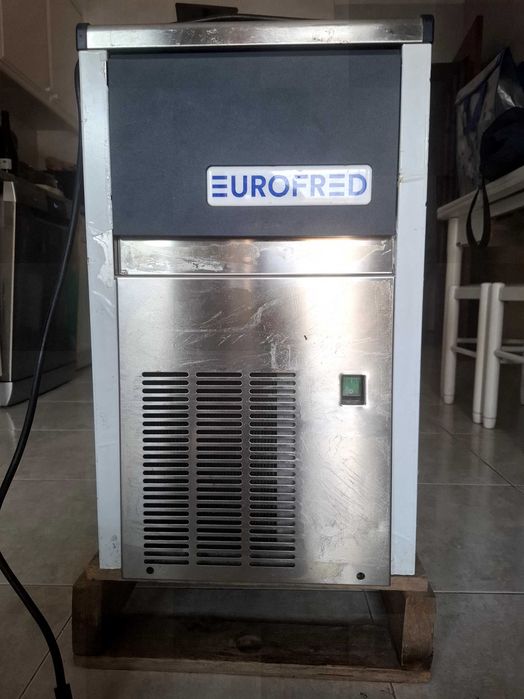 Maquina de gelo profissional