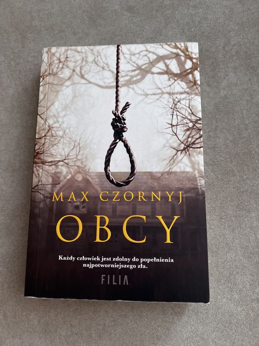 „Obcy” Max Czornyj 1+1 gratis