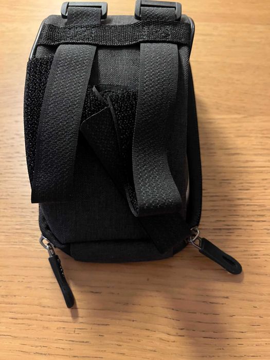 Saszetka rowerowa na kierownicę