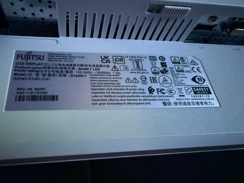 Monitor Fujitsu 24" B24W-7 LED pivot