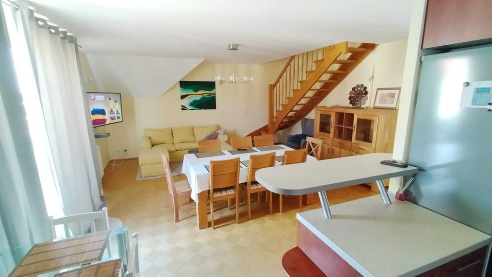 Apartament na wynajem do 12 osób (5 sypialni + salon) 6 km do Centrum