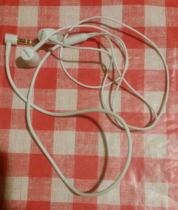 Słuchawki Sony bluetooth nfc z pilotem do sterowania muzyki i rozmów