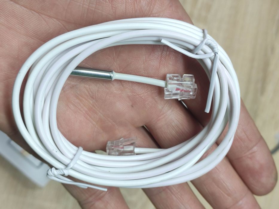 Розумний термостат з Wi-Fi розеткою 16 А EZAIOT TP3w  для регулювання