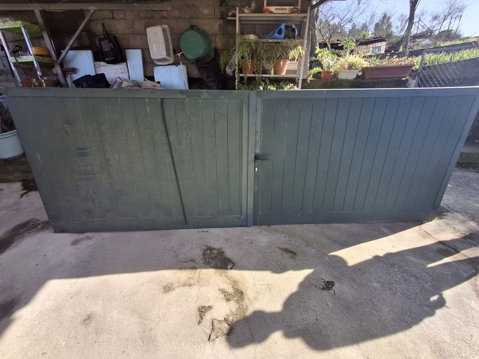 Portao  de 2 folhas exterior