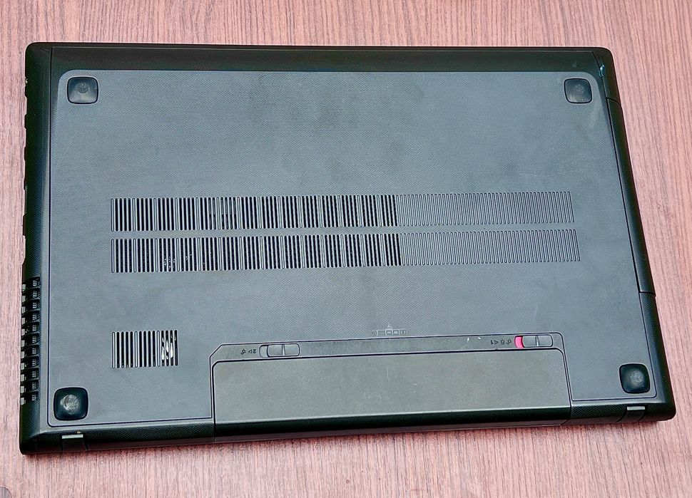 Ноутбук Lenovo G505  15.6" (1366x768) AMD А4-5000. 4GB DDR3. 320GbHDD