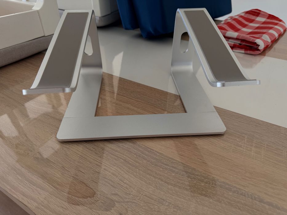 Suporte para portátil em aluminio