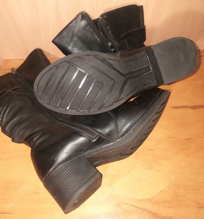 Женские кожанные зимнии сапоги