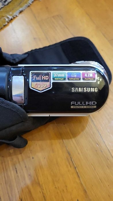 компактная видеокамера Samsung  модификация: HMX-H100NM/XAA 2009 г
