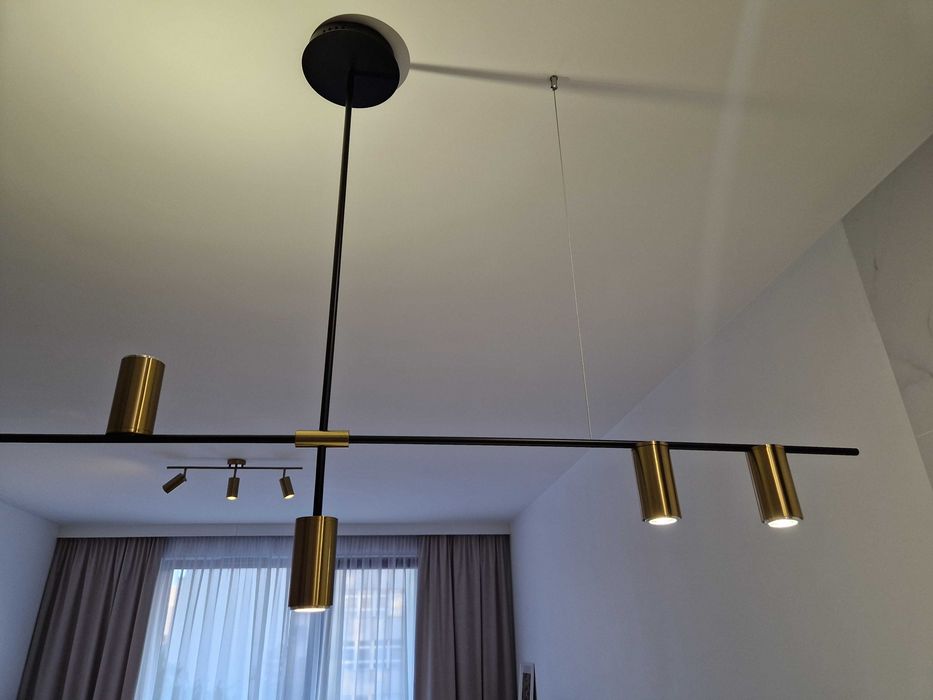 Lampa złota wisząca LED 5 reflektorów