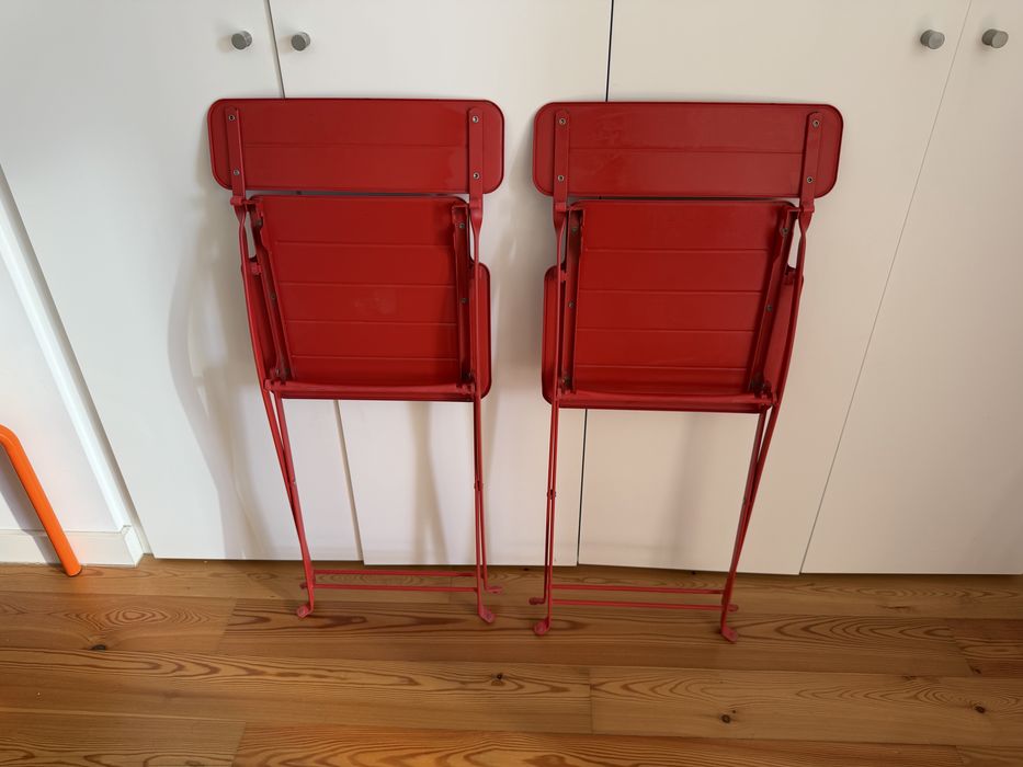 Mesa e cadeiras exterior