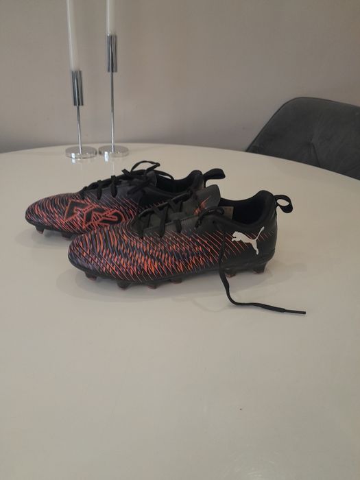 buty piłkarskie r 35,5
