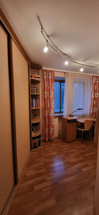 Продам 2ком Солнечный парк