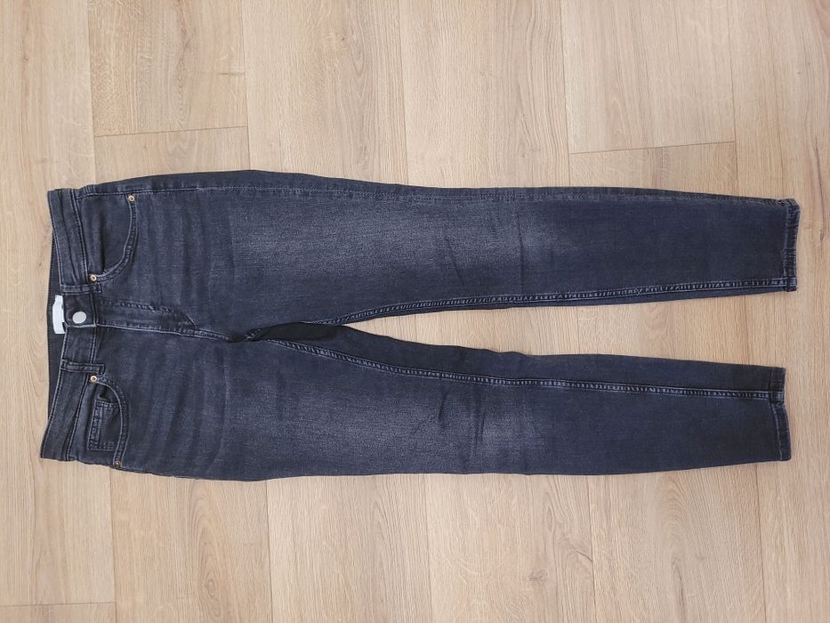 Jeansy damskie, czarne sprane, z h&m, slim, rozm. 38