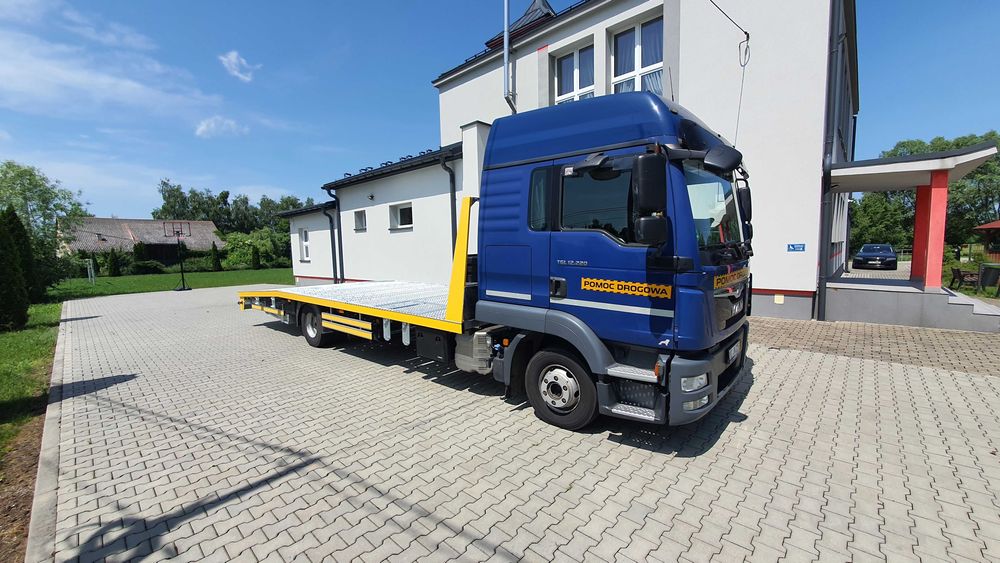 Laweta zabudowa pomocy drogowej najazd ciężarowe małopolska