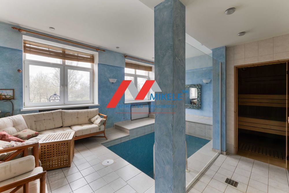 Без комісії Заміський маєток 685 м2 1 га Гостомель км від Києва