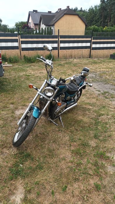 Suzuki Intruder VS 600 GLU