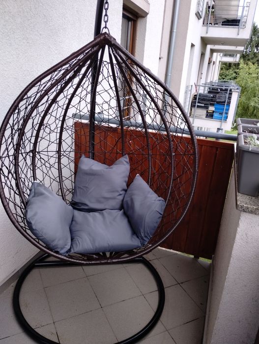 Wiszący fotel , fotel na stojaku