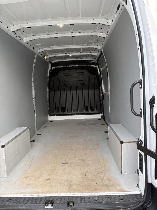 Продам Рено мастер 2,3