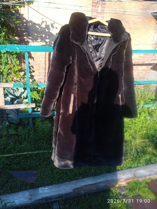 Продам шубу размер 60