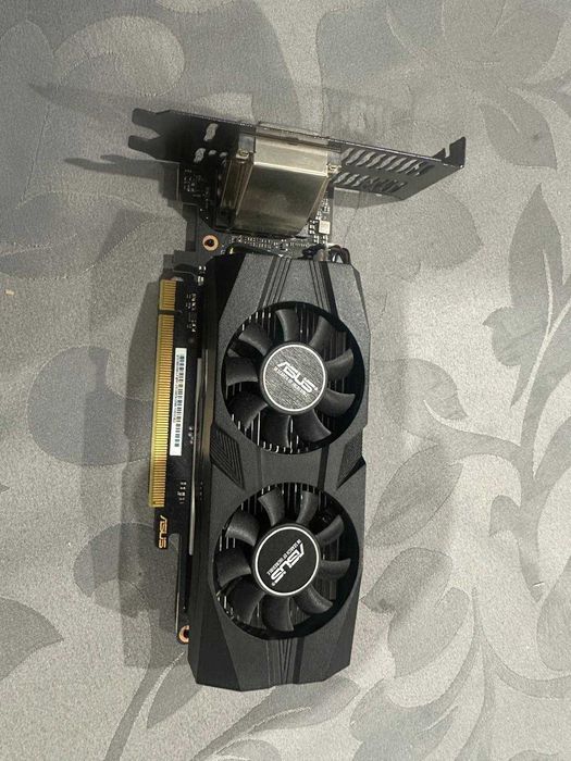 ASUS GeForce GTX 1650 OC 4GB GDDR5 Low Profile – Nova Sem Uso