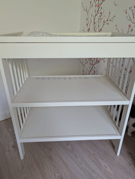 Przewijak Ikea Gulliver + mata (stół do przewijania)