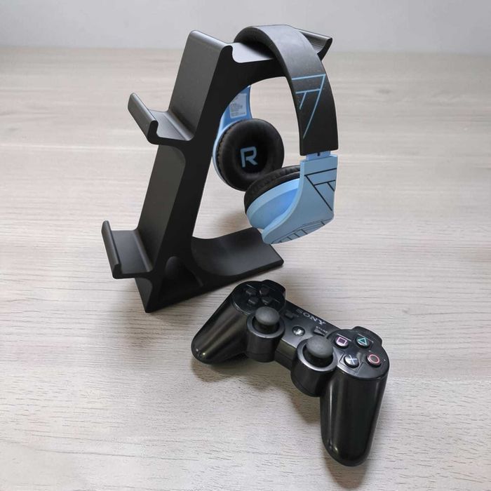 Suporte Gaming 3 em 1 – Headset + 2 Comandos (PS5 / Universal)