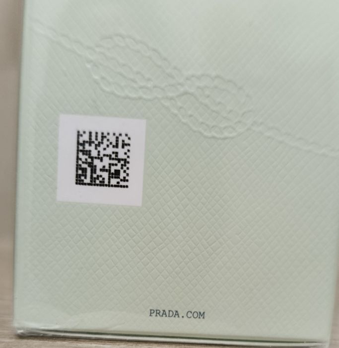 Оригінал  Парфумована вода  "Prada"