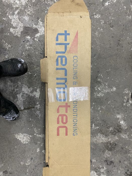 Радиатор БМВ е 46 Радіатор БМВ е 46 Радиатор D7B006TT БМВ