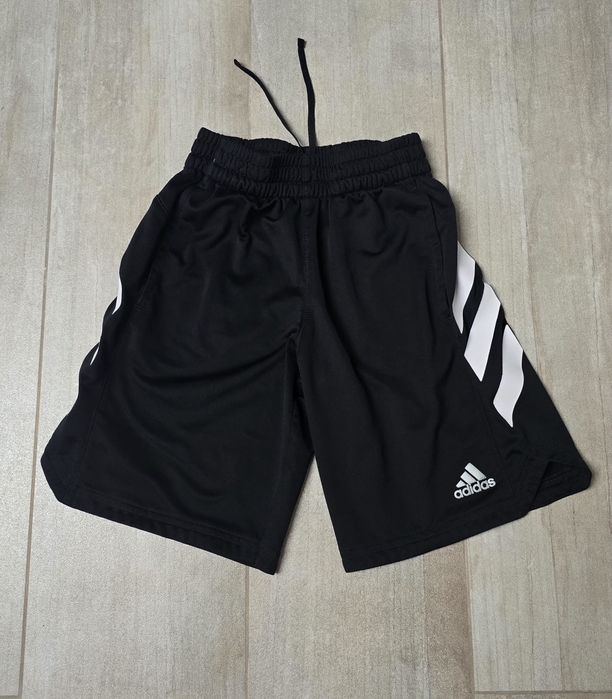 Adidas spodenki sportowe treningowe r. 128