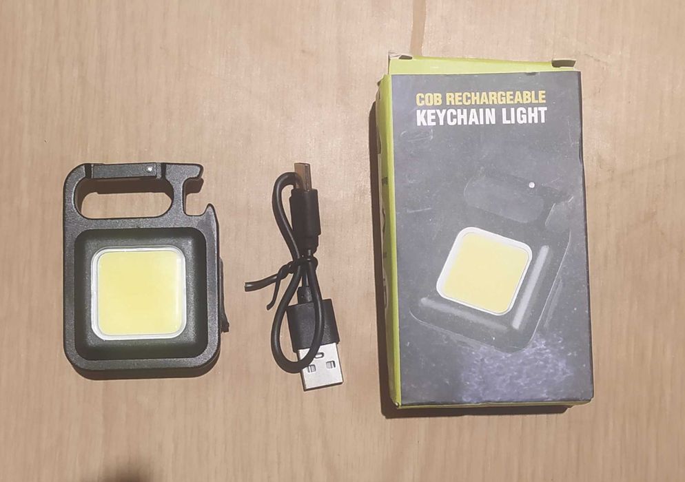 Новый Фонарик-брелок светодиодный, карманный с магнитом