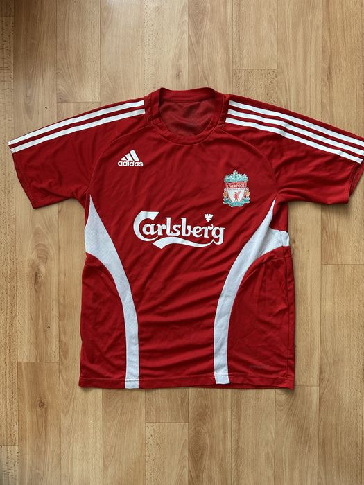 Футбольна футболка Liverpool